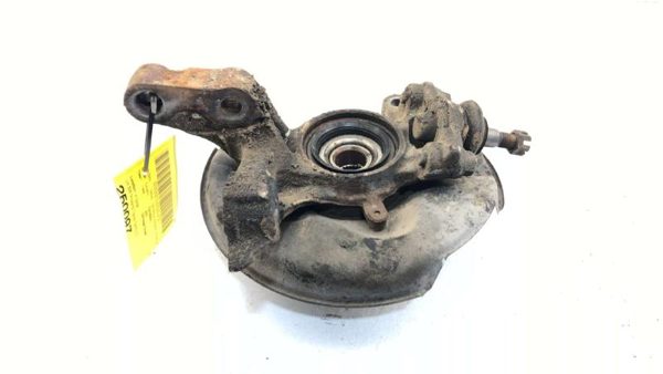 1985-1986 Toyota Camry Driver Left Front Spindle Steering Knuckle With Wheel Hub — photo 7