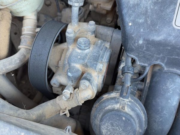 2002-2006 Honda Crv Power Steering Pump With Pulley Oem 2.4L 7315955 — photo 2