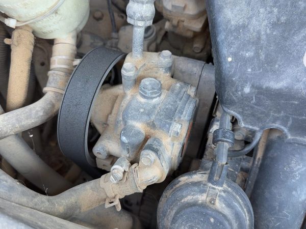 2002-2006 Honda Crv Power Steering Pump With Pulley Oem 2.4L 7315955 — photo 4