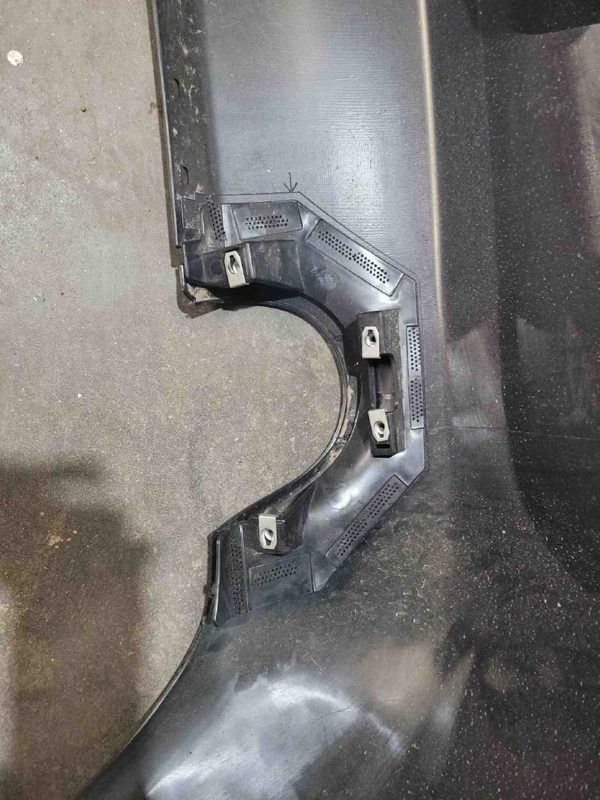 2012 Chr300 Rear Bumper Assembly Naft Dual Exhaust Holes — photo 6