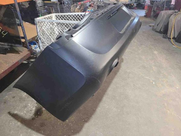 2012 Chr300 Rear Bumper Assembly Naft Dual Exhaust Holes — photo 2