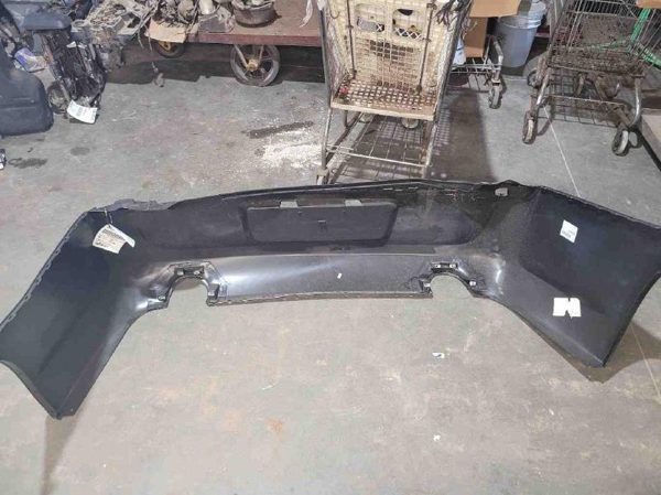 2012 Chr300 Rear Bumper Assembly Naft Dual Exhaust Holes — photo 4