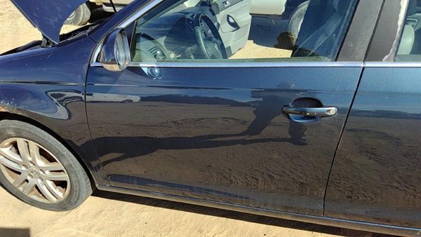 2006 Volkswagen Jetta Front Door LH Blue — photo 3