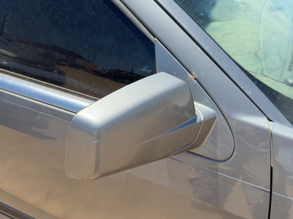 04-06 Cadillac Srx Passenger Right Power Side Mirror Door Mounted Oem Silver 42U — photo 2