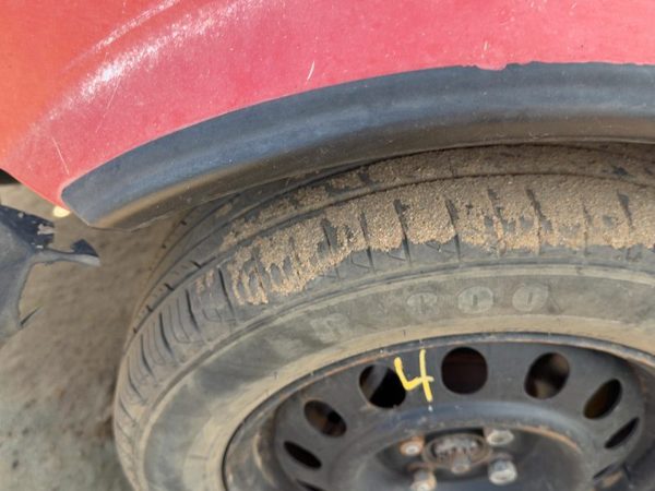 1987-1988 Toyota FX Driver Left Front Wheel Flare Moulding OEM Fender — photo 7