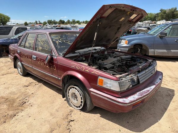 1987 Nissan Maxima — vehicle photo 1