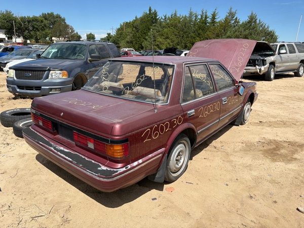 1987 Nissan Maxima — vehicle photo 7