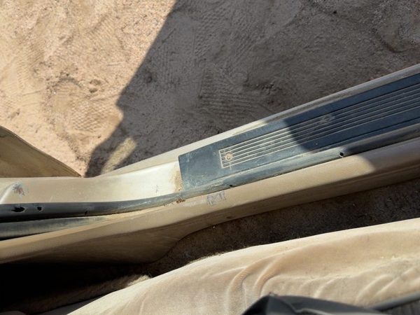 1989-1996 Buick Century Driver Left Lower Sill Step Moulding Trim Panel Oem Tan — photo 5