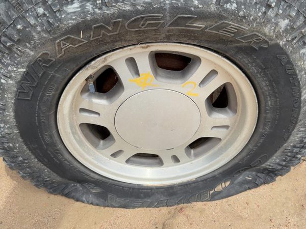 1992-1999 Chevy Silverado 1500 16" Aluminum Wheel Oem Factory Rim #2 12360532 — photo 1