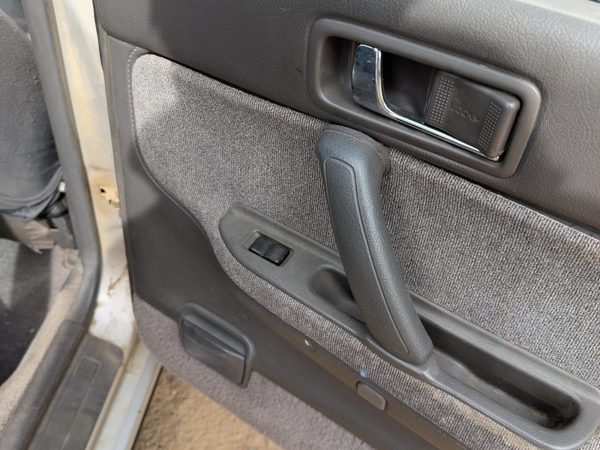90-94 Subaru Legacy Passenger Right Rear Door Trim Panel With Switches Back Gray — photo 4