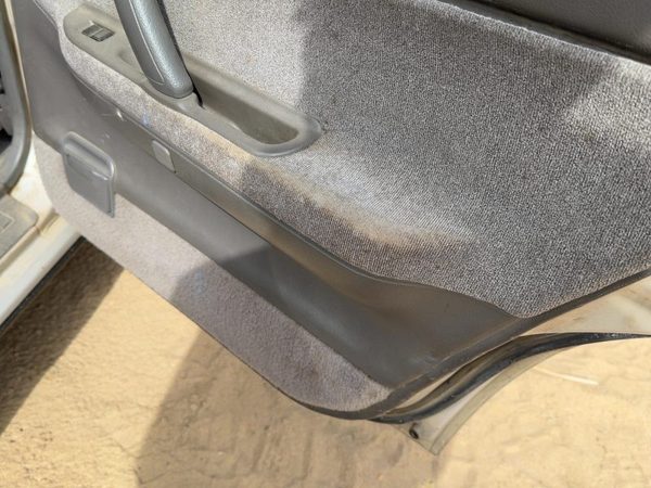 90-94 Subaru Legacy Passenger Right Rear Door Trim Panel With Switches Back Gray — photo 9