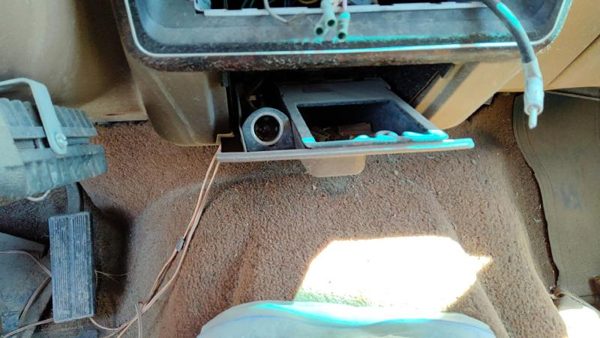1987-1991 Ford F150 Ash Tray Assembly Oem Slide Out Dash Tan E7tz1504320b — photo 2