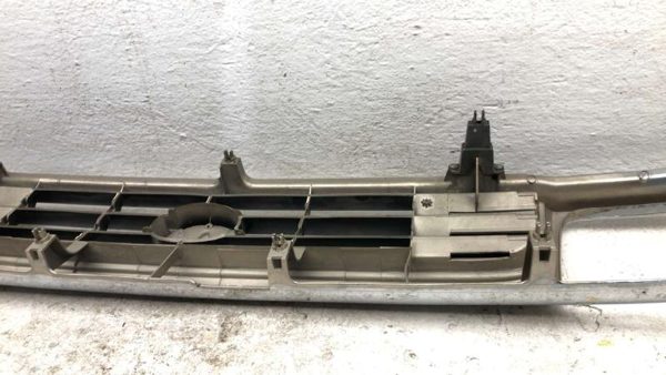 1992-1995 Toyota 4 Runner Grille Oem Chrome 5310035210 — photo 15