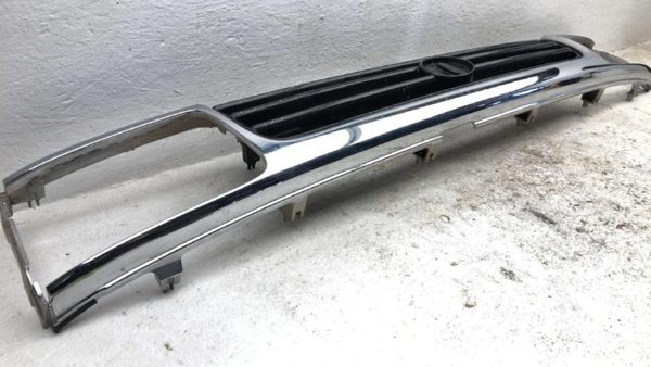 1992-1995 Toyota 4 Runner Grille Oem Chrome 5310035210 — photo 20