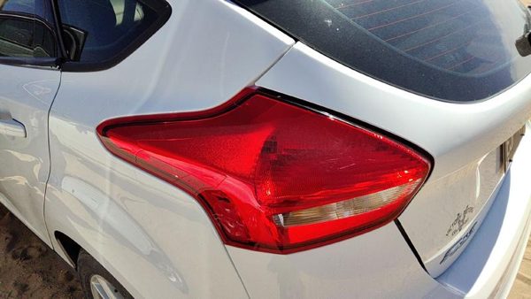 2015-2018 Ford Focus Driver Left Tail Light Brake Lamp Oem Rear F1Ez13405Z — photo 2