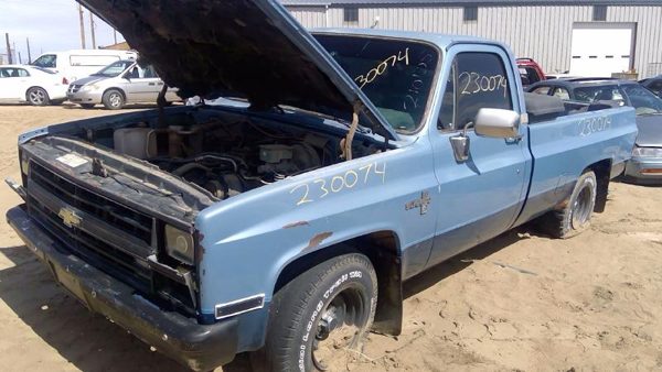1987 Chevy Pickup 10 — vehicle photo 1
