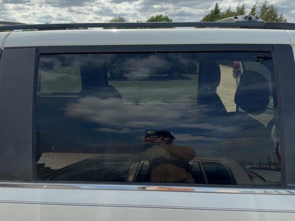 08-16 Town & Country Passenger Right Rear Side Window Door Glass Oem Back — photo 3