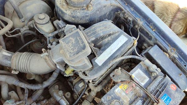 83-86 Toyota Camry Complete Air Intake Filter Box Housing With Tube 2.0L 2Selc — photo 7