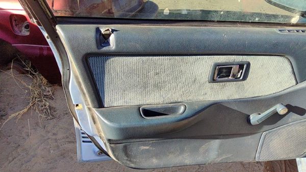 1989 Honda Civic Driver Left Front Door Trim Panel Manual Windows Blue Sedan — photo 2