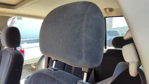2004 2005 Dodge Ram 1500 Pair Of Headrests Oem Left Right Set Front Seat Lh — photo 1