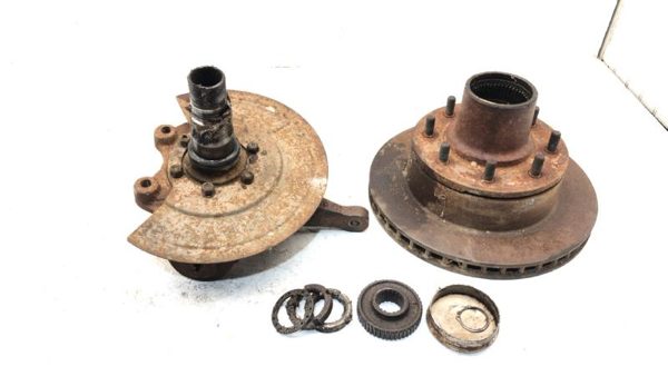 81-93 Ram W250 Passenger Right Front Spindle Steering Knuckle With Wheel Hub — photo 1