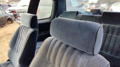 88-91 Olds Cutlass Calais Pair Of Front Headrests Oem Left Right Set Seat 2 Door