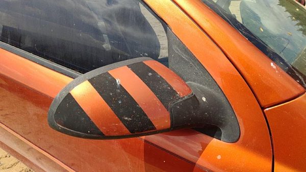 05-10 Chevy Cobalt Passenger Right Power Side Mirror Door Mounted Oem Orange 56U — photo 2