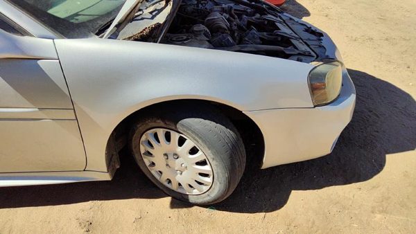 2004-2008 Pontiac Grand Prix Passenger Right Front Fender Oem Silver 12U — photo 2