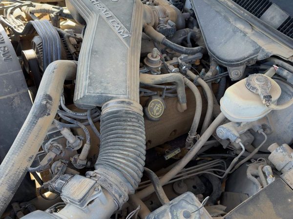 1991-1994 Lincoln Town Car Driver Left Cylinder Head Assembly Oem 4.6L F1Az6049C — photo 1