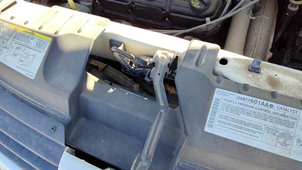2005-2007 Dodge Caravan Hood Latch Assembly With Bracket Oem 04860439Ac — photo 4