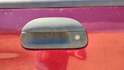 2003 Ford F250 Sd Pickup Outside Door Handle LH Super Duty Maroon