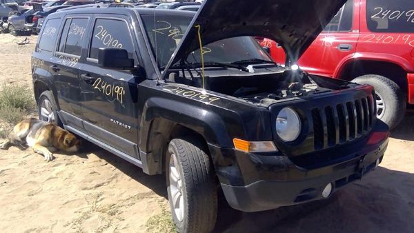2017 Jeep Patriot — vehicle photo 1