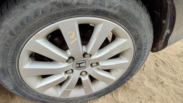 2004-2005 Honda Civic Hatchback Si 16' Aluminum Wheel Factory 10 Spoke Rim #3 — photo 5