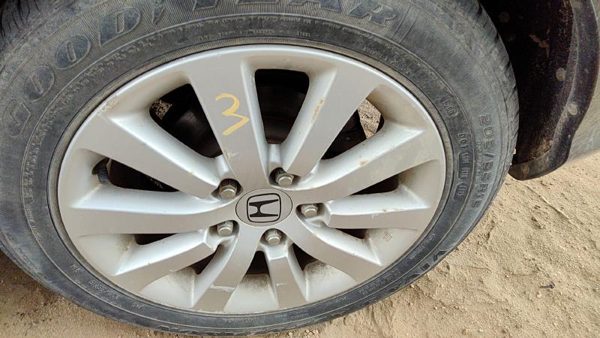2004-2005 Honda Civic Hatchback Si 16' Aluminum Wheel Factory 10 Spoke Rim #3 — photo 4