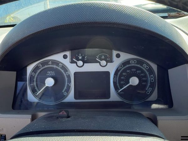 2008 Mercury Mariner Speedometer Cluster Instrument Gauges Panel Oem Dash Mph — photo 2