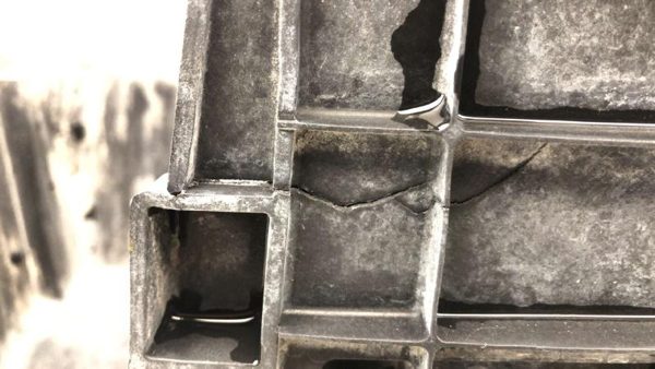 2016 Dodge Ram 4500 Left Complete Battery Box Mount Tray With Hold Down Oem 6.7L — photo 12