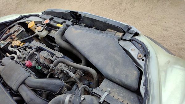 2011 Subaru Legacy Radiator Support — photo 4
