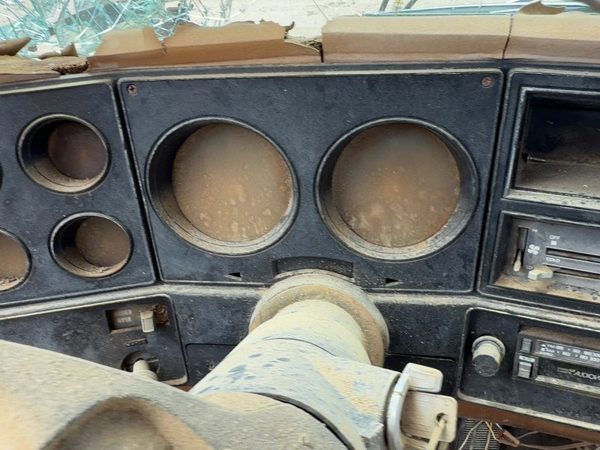 76-87 Chevy Silverado C20 Speedometer Cluster Instrument Gauges Panel Oem Dash — photo 2