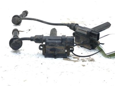 1999-2001 Suzuki Swift SET OF 2 Ignition Coiils with Spark Plug Wires OEM 1.3L