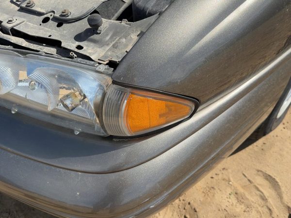 96-99 Bonneville Driver Left Front Turn Signal Light Lamp Oem Fender Mounted — photo 3