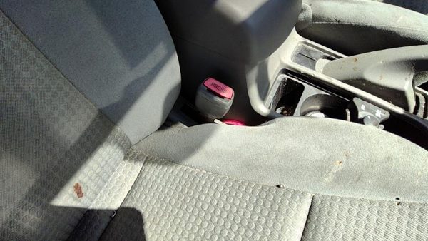 07-10 Sentra Passenger Right Front Seat Belt Buckle Receiver Oem Charcoal W — photo 2
