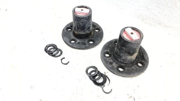 1983-1990 Ford Ranger Set Of Manual Lockout Hubs Locking Hubs 4X4 Pair Oem — photo 3