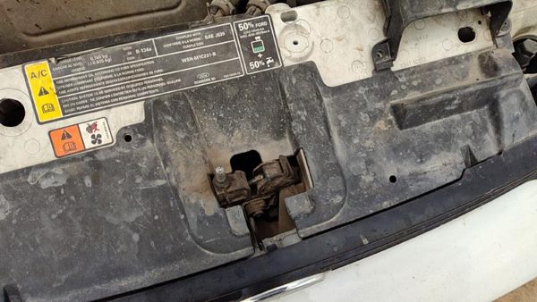 2000-2007 Focus Station Wagon Hood Latch Assembly With Bracket Oem — photo 5