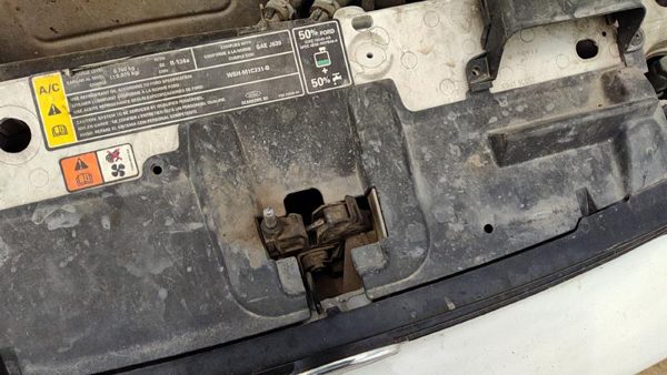 2000-2007 Focus Station Wagon Hood Latch Assembly With Bracket Oem — photo 4