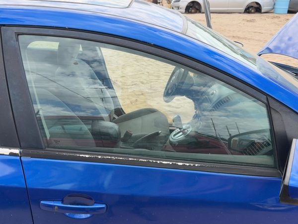 2007-2012 Nissan Sentra Passenger Right Front Side Window Door Glass Oem — photo 1