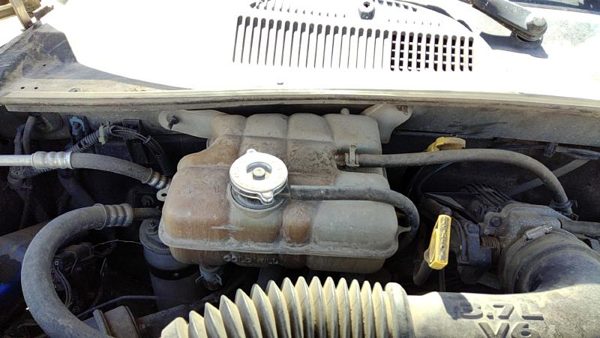 2002-2006 Jeep Liberty Coolant Reservoir Radiator Overflow Tank Bottle Oem — photo 1