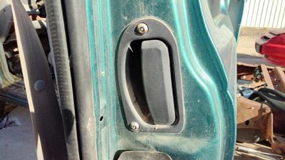 1998 Ford Ranger Outside Door Handle LH Ps Pacific Green 7L5Z1326605AA