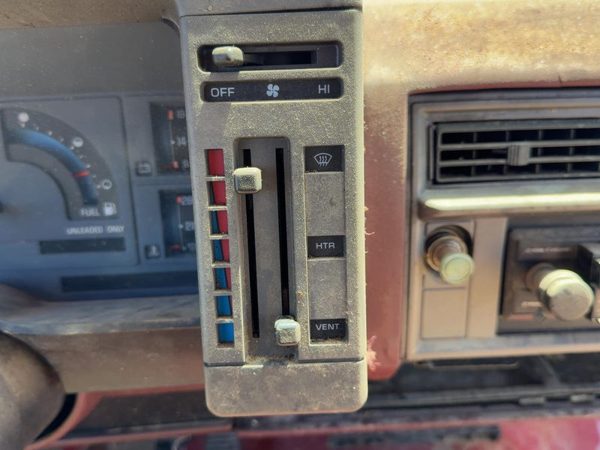 88-93 S10 Pickup Temperature Control Module In Dash Heater Ac Head Unit Oem — photo 1