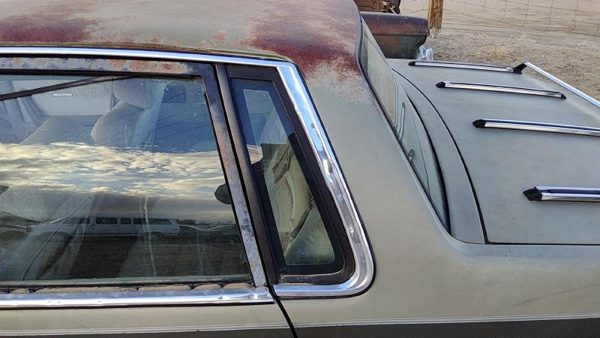 1982-1988 Pontiac 6000 Driver Left Rear Quarter Glass Back Side Window Oem — photo 1