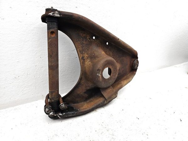 1971 Chevy Van G20 Driver Left Front Lower Control Arm Oem A Arm 14019070 — photo 6